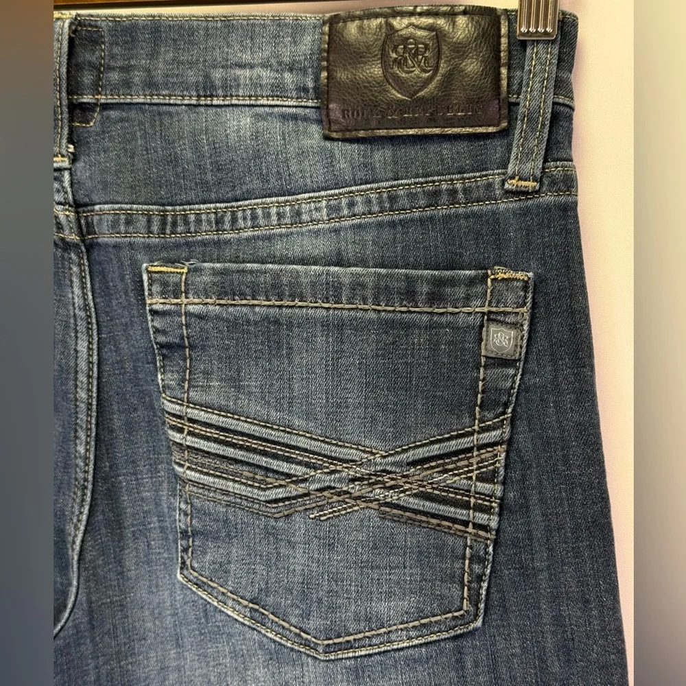 Rock & Republic Mens Straight Leg Dark Wash Denim Jeans 33x32